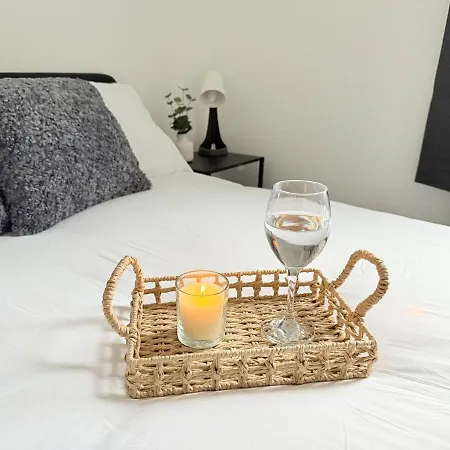 - Working - Visiting The Lakes Apartment