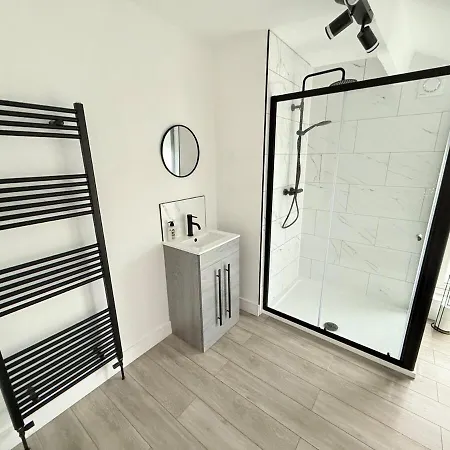 - Working - Visiting The Lakes *